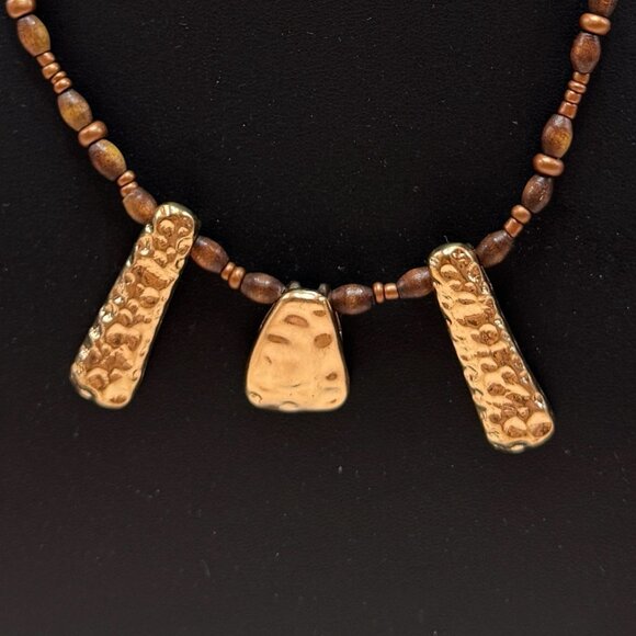 Vintage Boho Necklace Wood Beads & 3 Copper Tone Pendants 18 inches - Picture 8 of 8